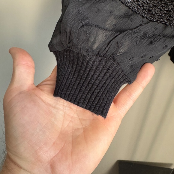 Leo & Ugo Paris Mock‎ Neck Textured Lightweight Sweater Top Sheer Arms Black 4 - Picture 2 of 16